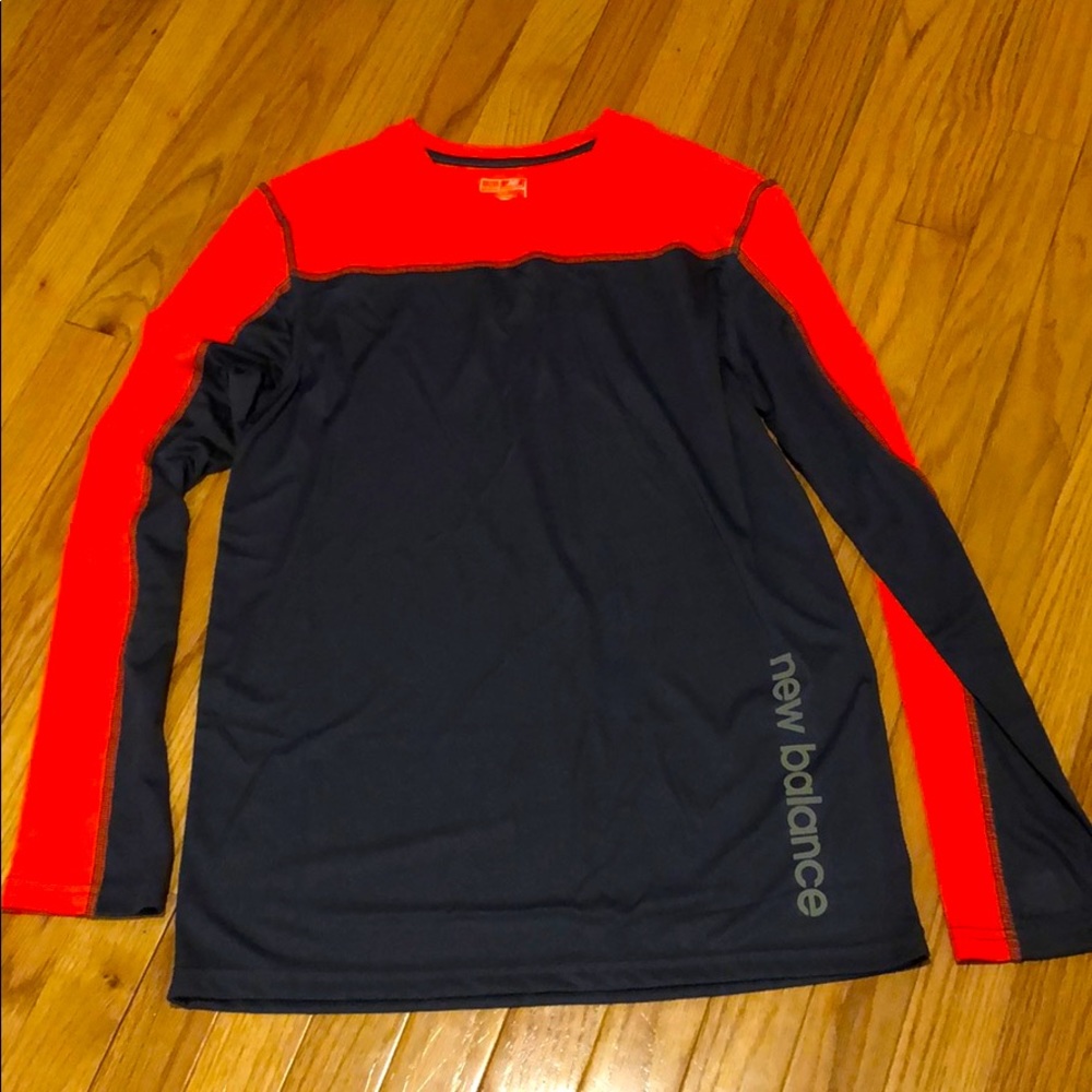 Long sleeve t-shirt
